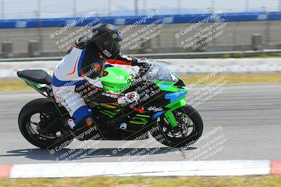 media/Apr-24-2022-Fastrack Riders (Sun) [[e2897fad0c]]/Level 1/1145 Am/